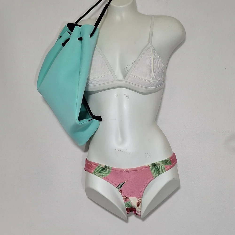 Triangl Swimwear White and Pink Bikini Swim Cinch Bag